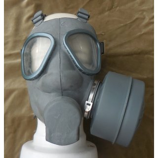 Finnish Gas Mask M61