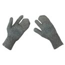 Swedish knitted m/1939 3-Finger Gloves, grey